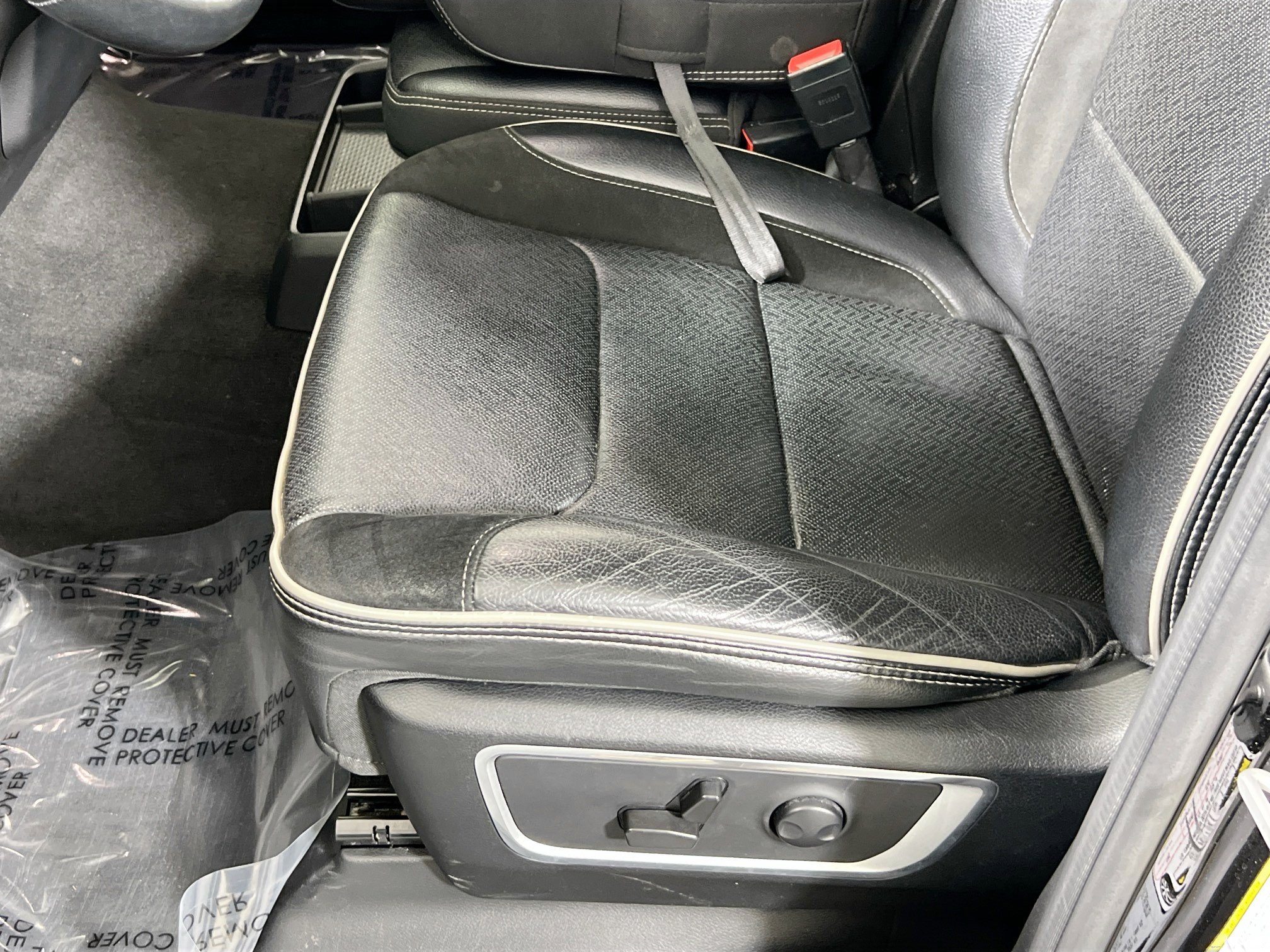 Used 2022 RAM 1500 Laramie image 18