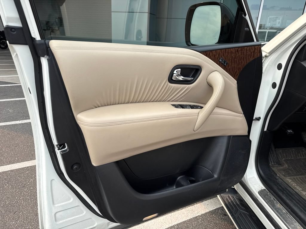 Used 2020 Nissan Armada Platinum w/ Captain's Chairs Package AWD/4WD image 5