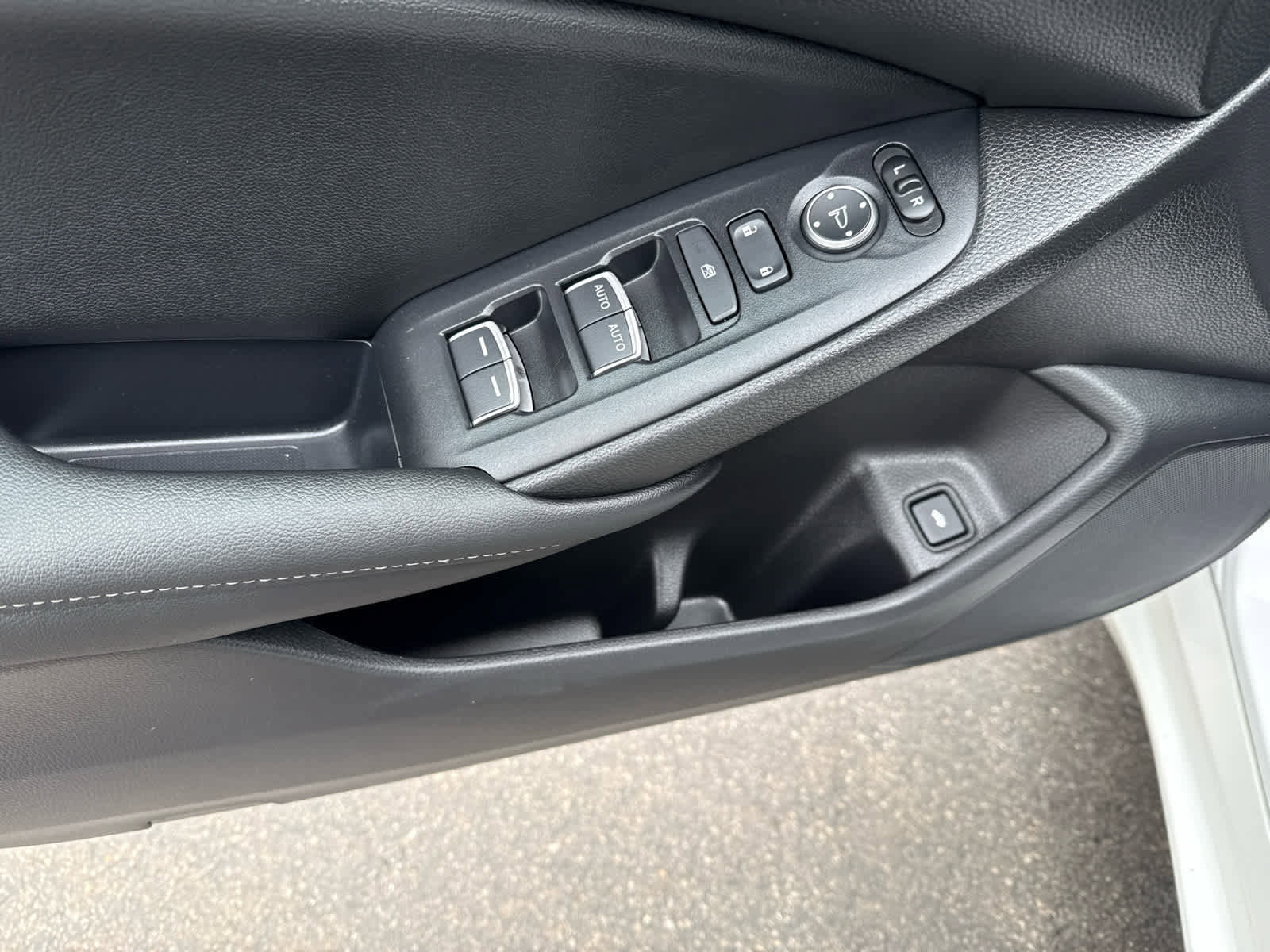 Used 2022 Honda Accord Sport image 10