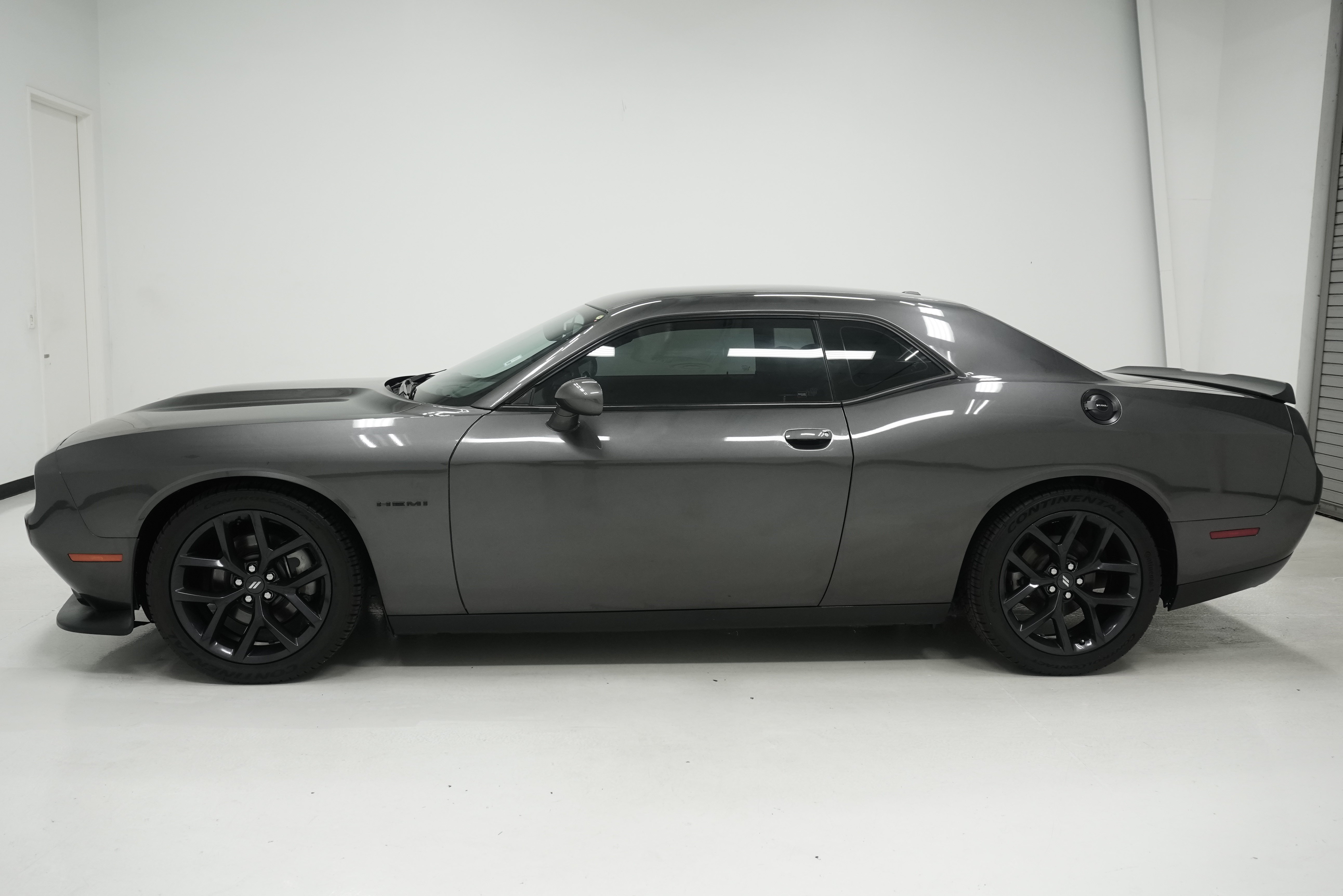 Used 2021 Dodge Challenger R/T w/ Blacktop Package RWD image 7