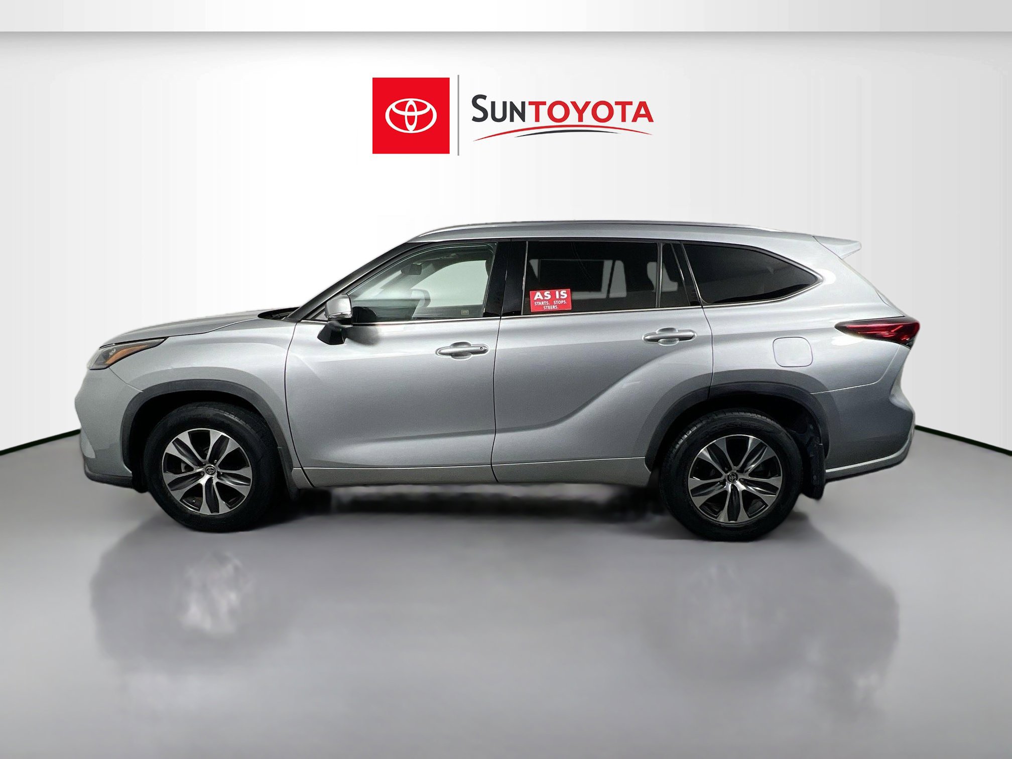 Used 2020 Toyota Highlander XLE image 7