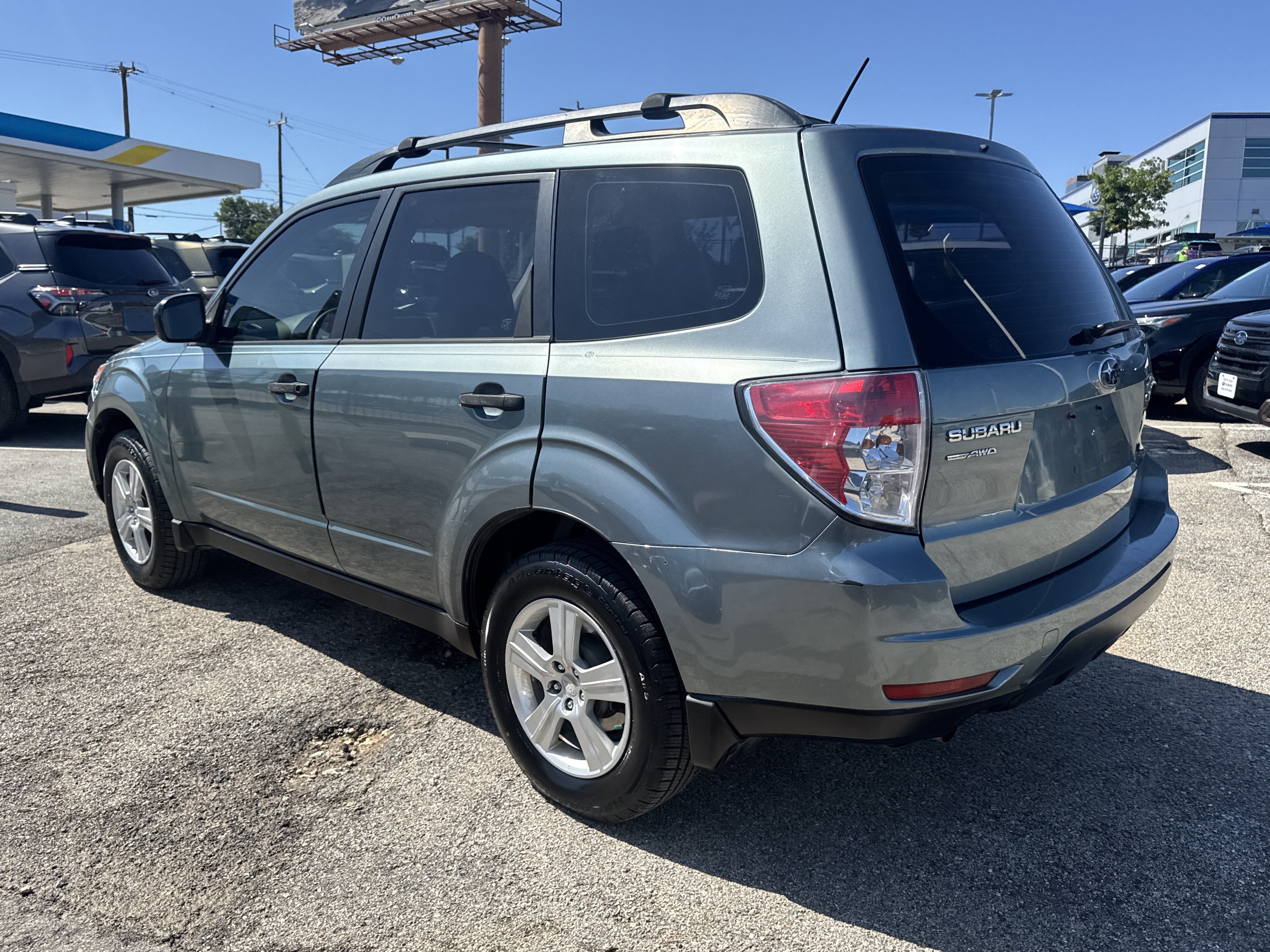 Used 2011 Subaru Forester 2.5X w/ Alloy Wheel Value Pkg AWD/4WD image 5