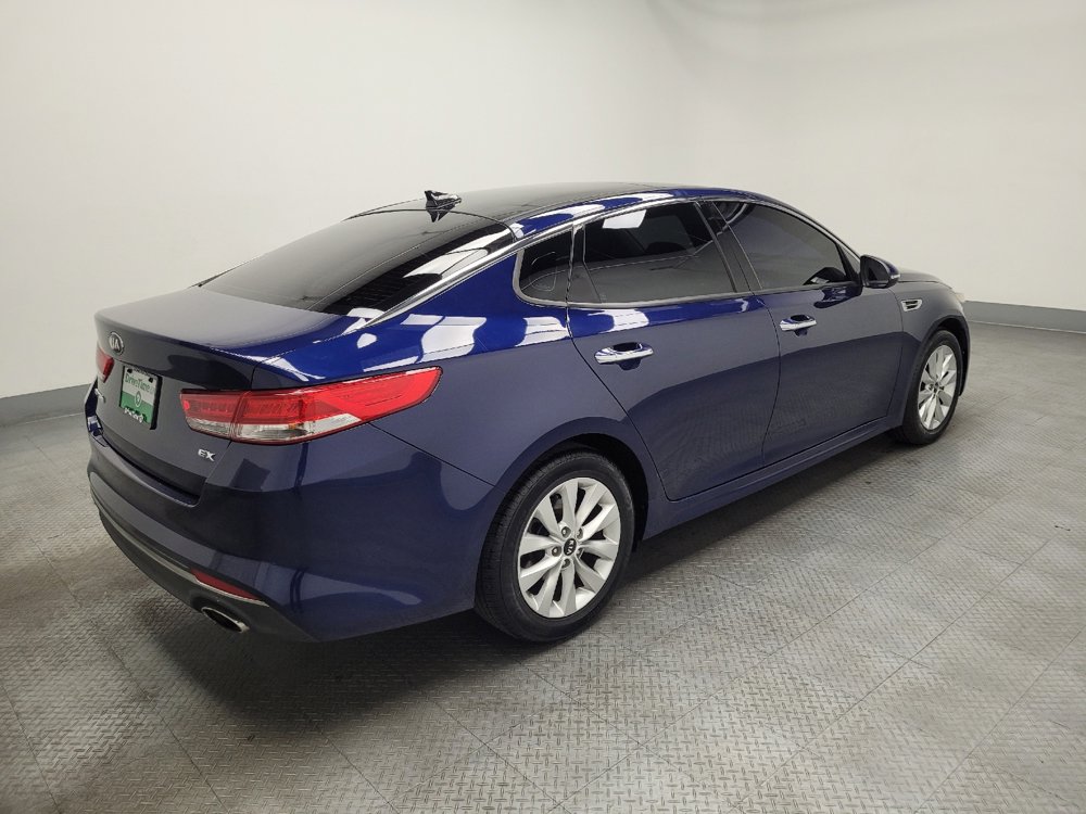 Used 2018 Kia Optima EX w/ Premium Package image 10
