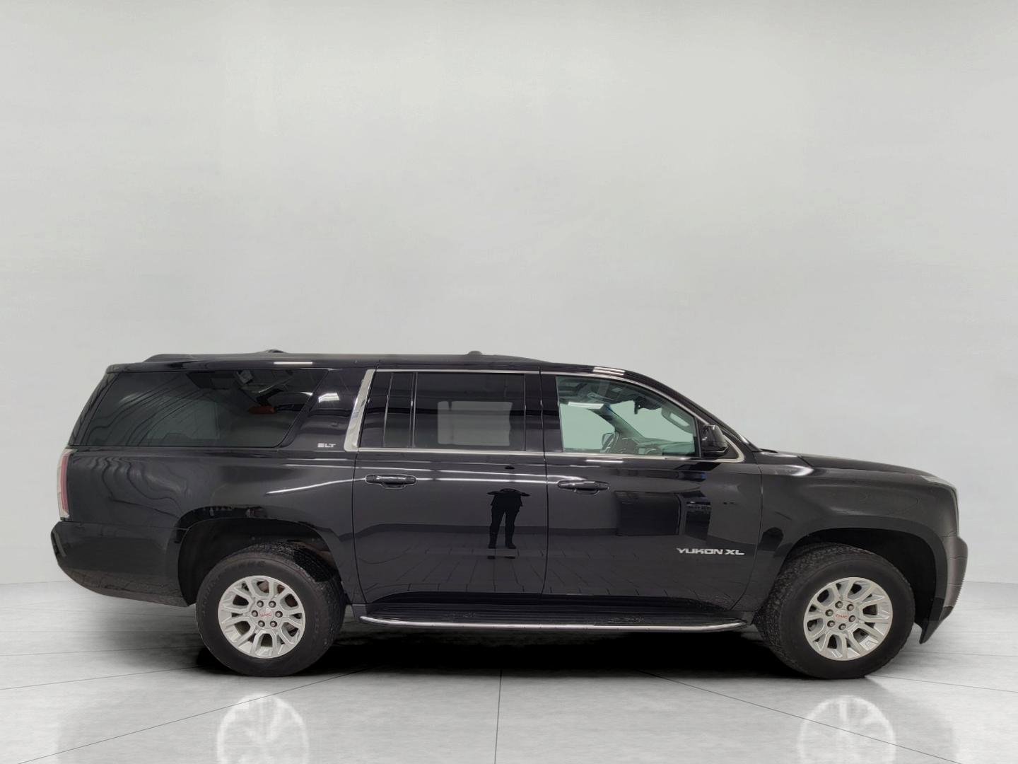 Used 2020 GMC Yukon XL SLT w/ Open Road Package image 12