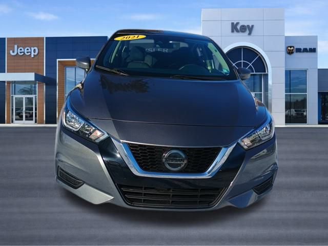 Used 2021 Nissan Versa SV image 9