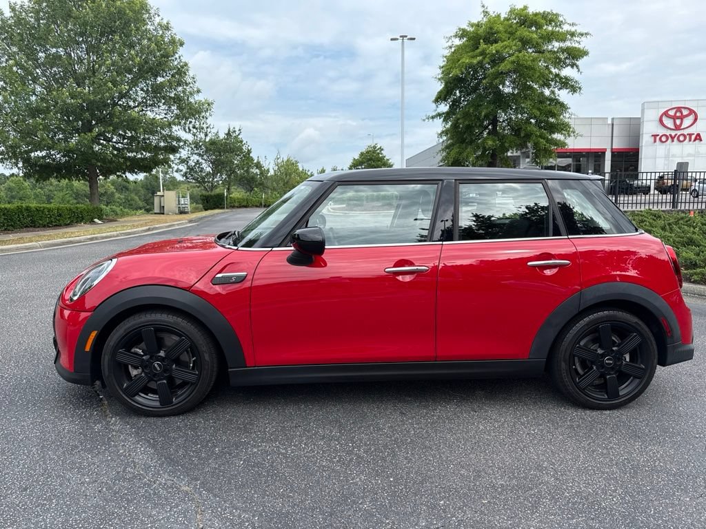 Used 2022 MINI Cooper S FWD image 3