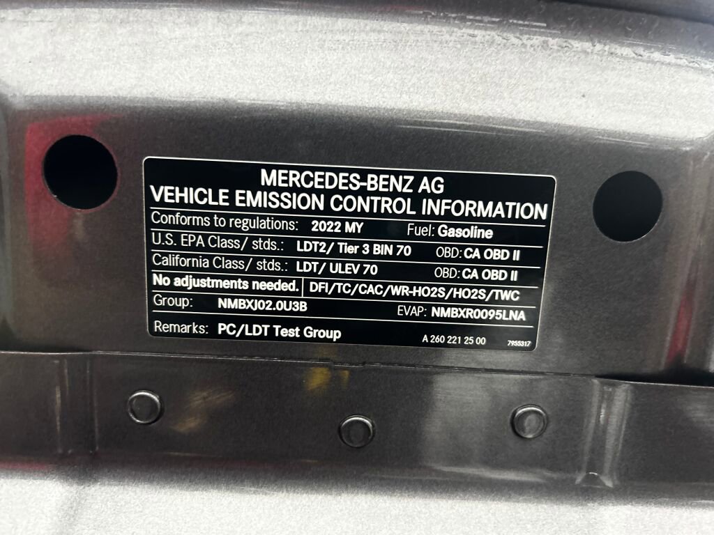 Certified 2022 Mercedes-Benz GLB 250 4MATIC image 38