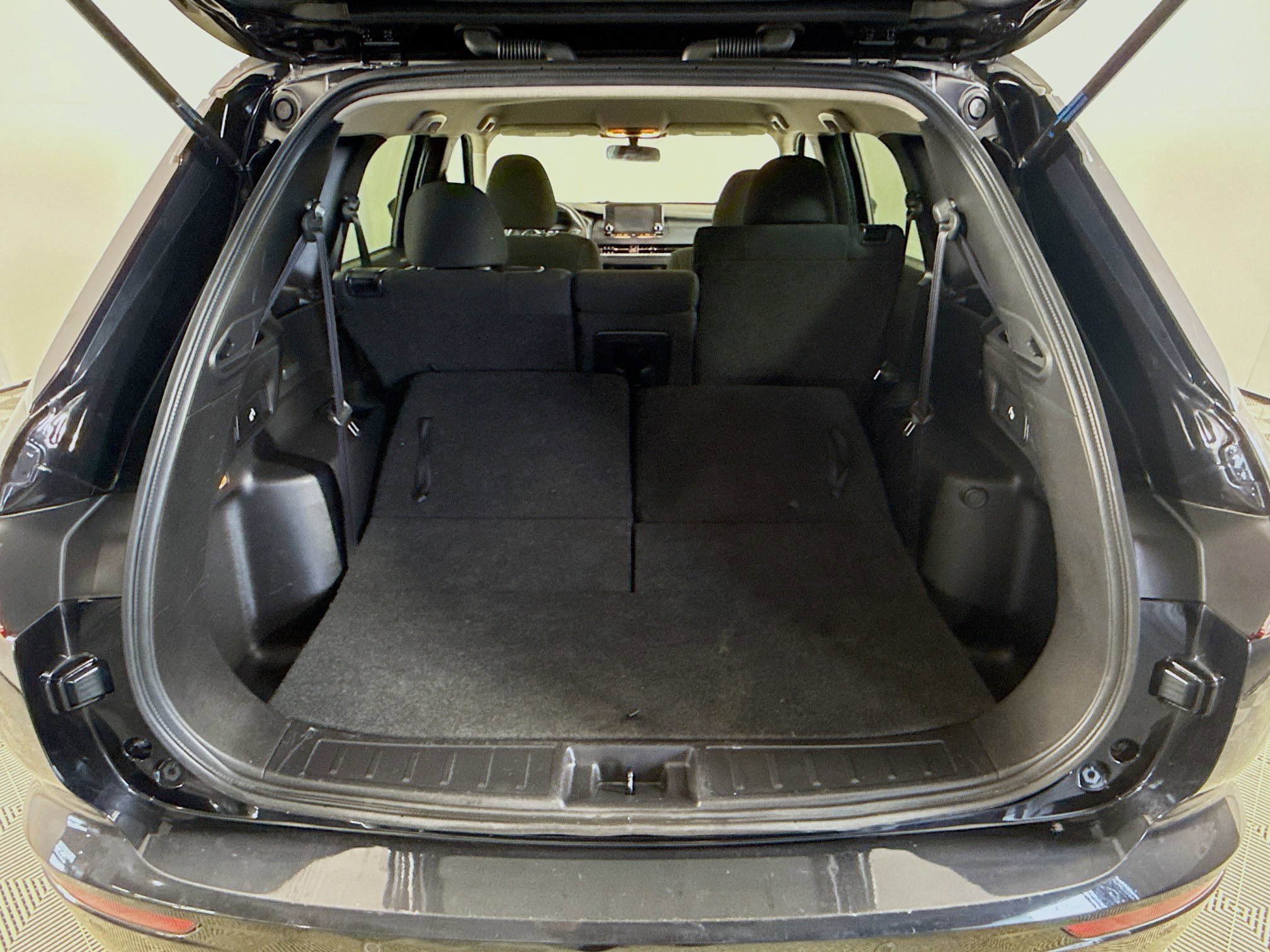 Used 2024 Mitsubishi Outlander ES image 35