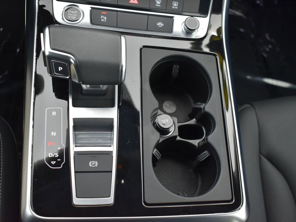 Used 2023 Audi Q8 Premium Plus image 20