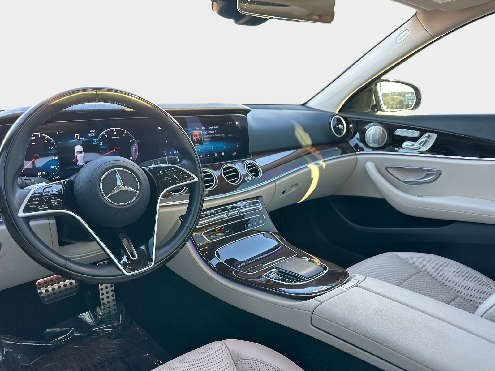 Certified 2021 Mercedes-Benz E 450 4MATIC All-Terrain Wagon image 16