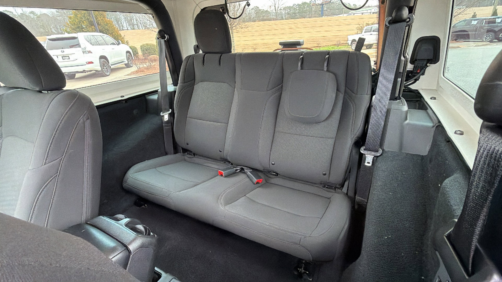 Used 2022 Jeep Wrangler Sport S image 18