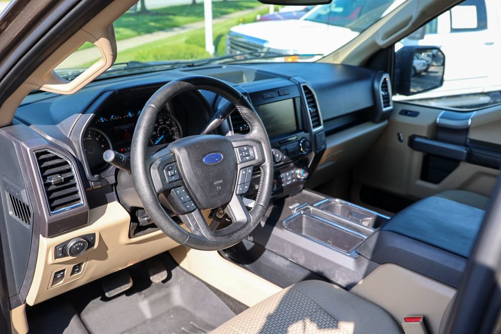 Used 2015 Ford F150 XLT w/ Equipment Group 302A Luxury AWD/4WD image 20