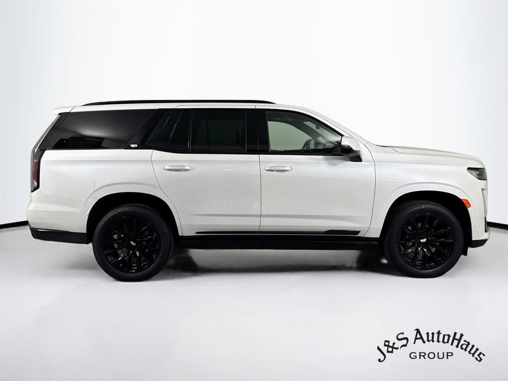 Used 2024 Cadillac Escalade Sport Platinum w/ LPO, ONYX Package AWD/4WD image 8