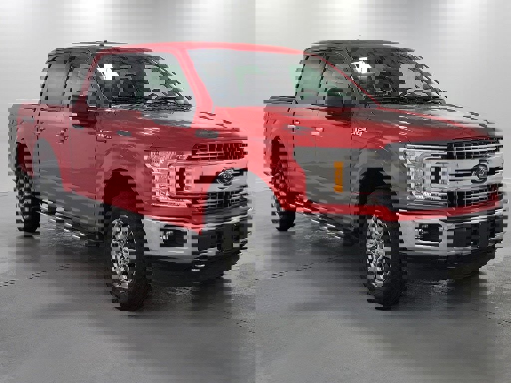 Used 2018 Ford F150 XLT w/ Equipment Group 302A Luxury image 2