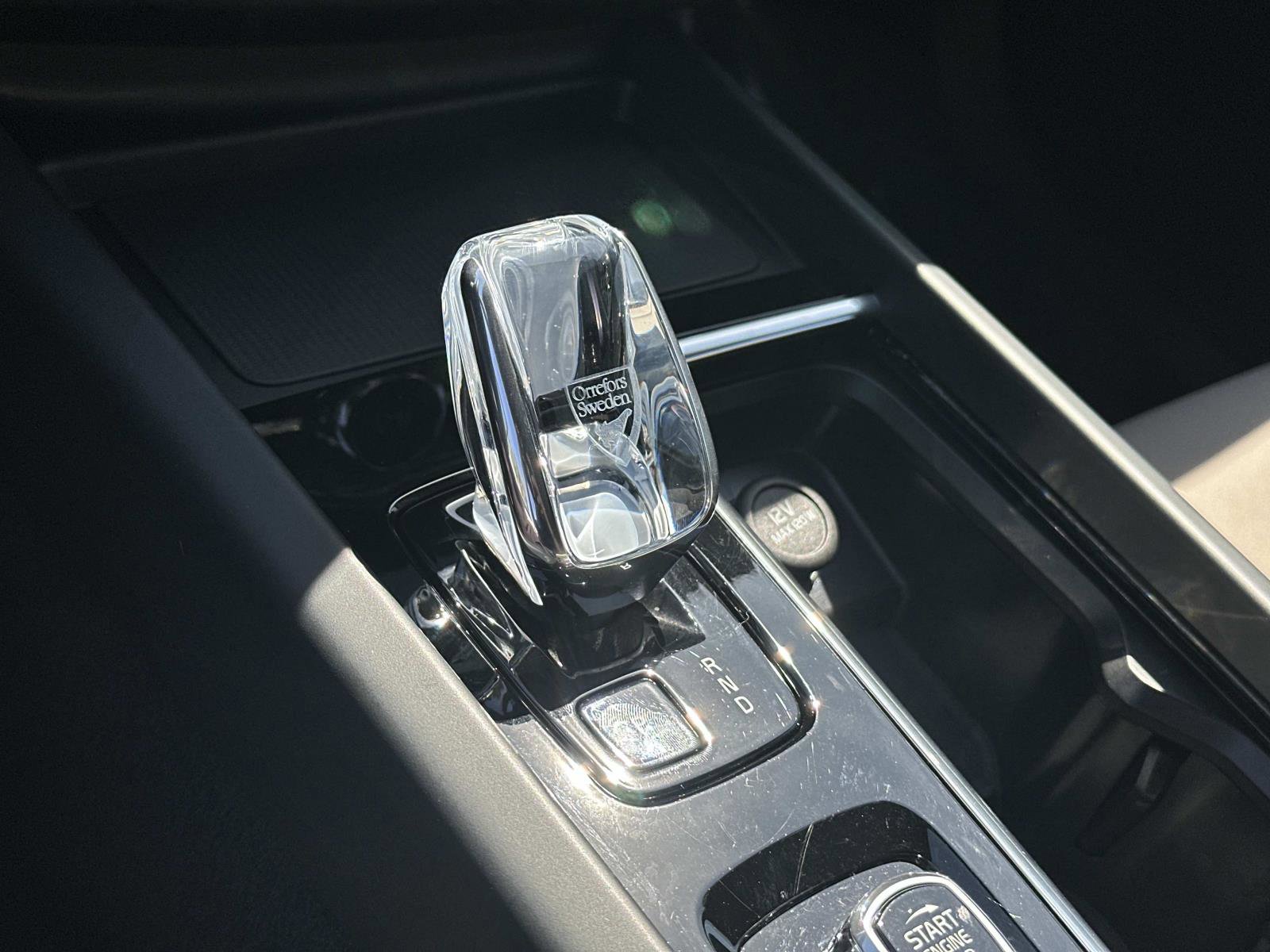 Certified 2026 Volvo XC60 B5 Plus w/ Protection Package Premier image 14