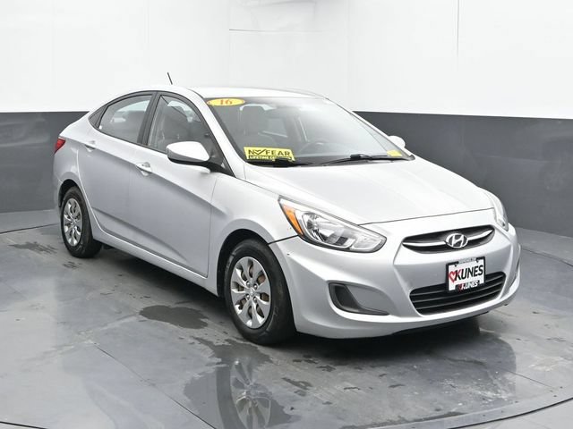 Used 2016 Hyundai Accent SE FWD image 5