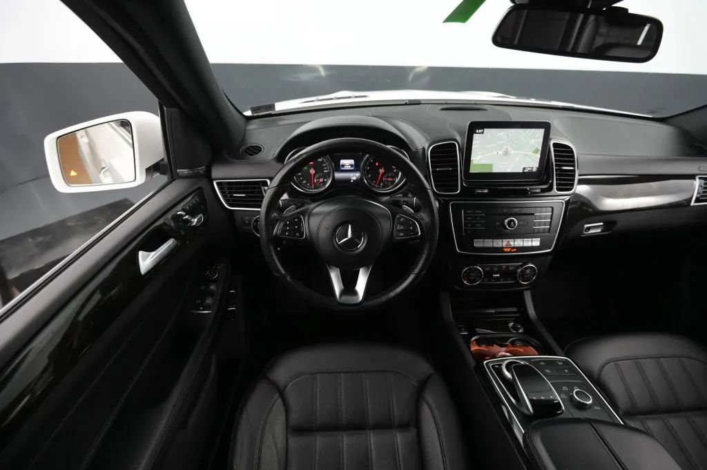 Used 2019 Mercedes-Benz GLS 450 4MATIC w/ Premium 1 Package image 31