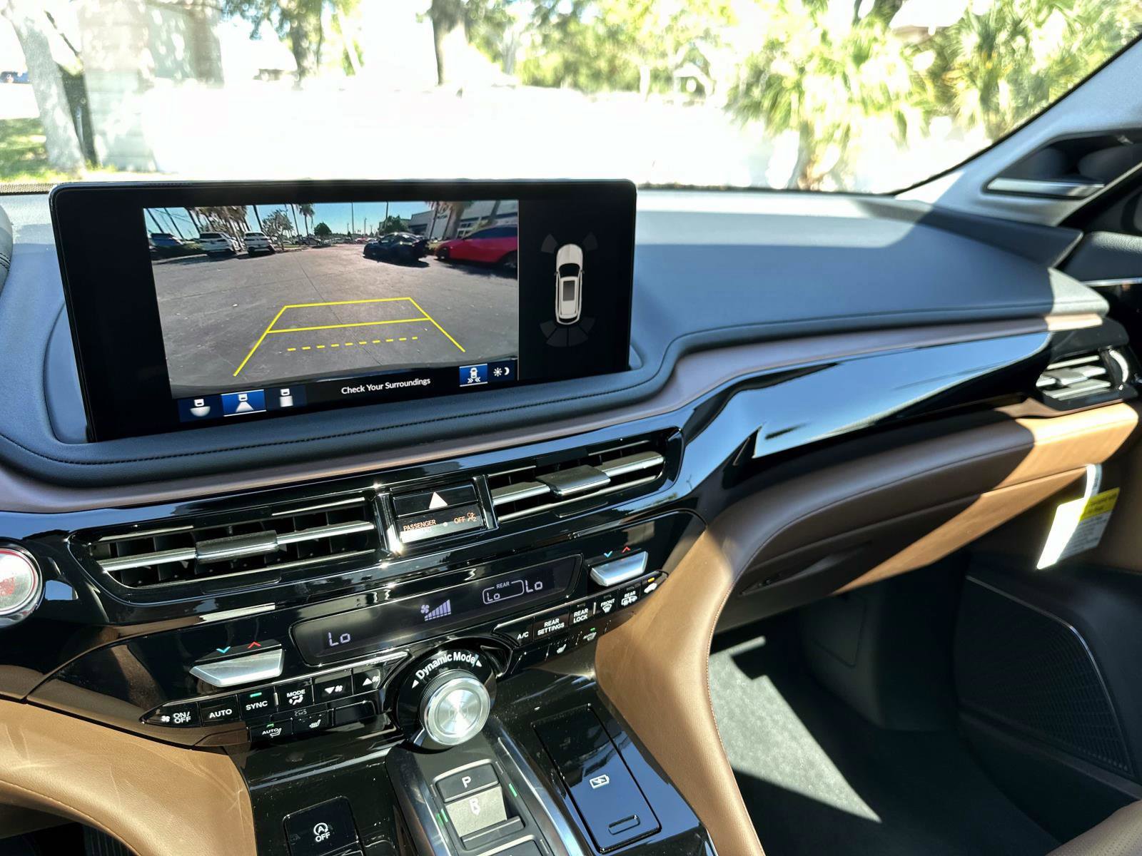 Certified 2025 Acura MDX SH-AWD w/ Technology Package image 26