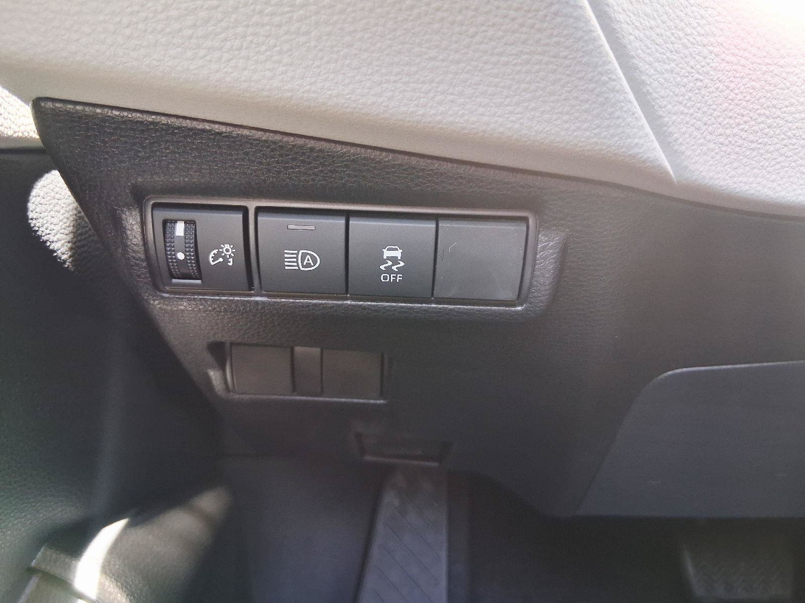 New 2026 Toyota Corolla Cross LE FWD image 26