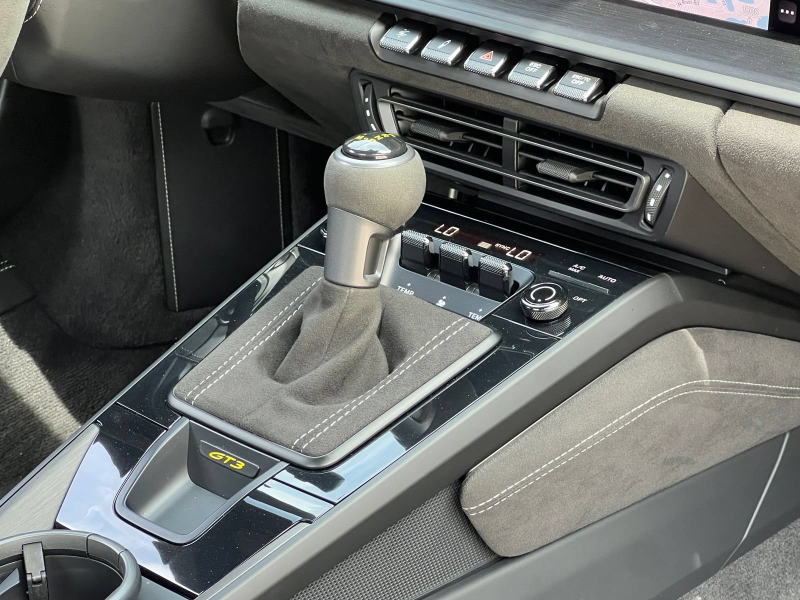 Certified 2022 Porsche 911 GT3 RWD image 38