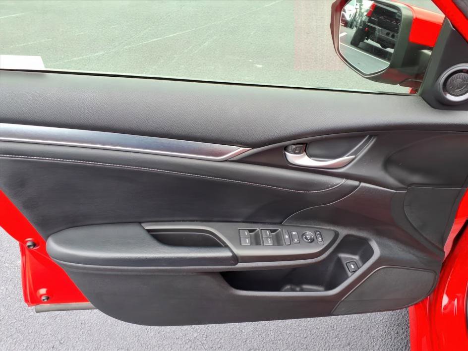 Used 2018 Honda Civic EX-L image 14