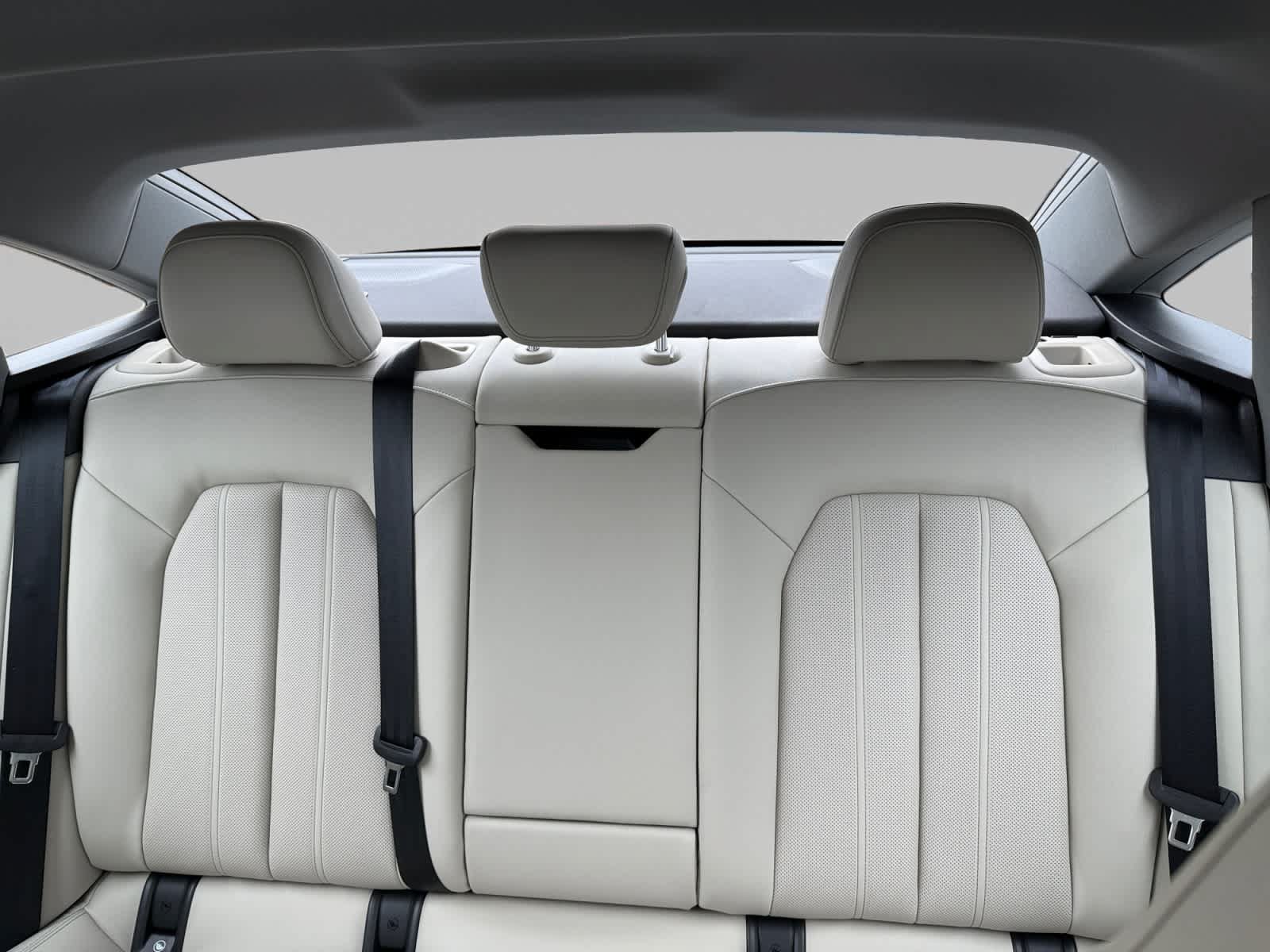 New 2026 Audi A6 Premium Plus AWD/4WD image 13