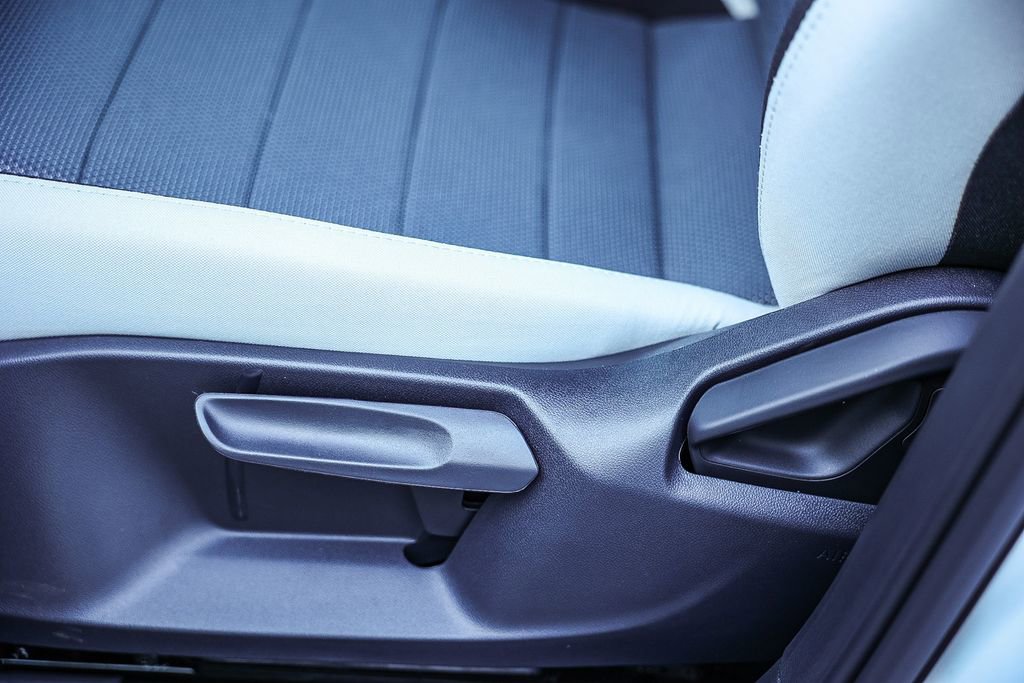 New 2026 Volkswagen Taos S image 32