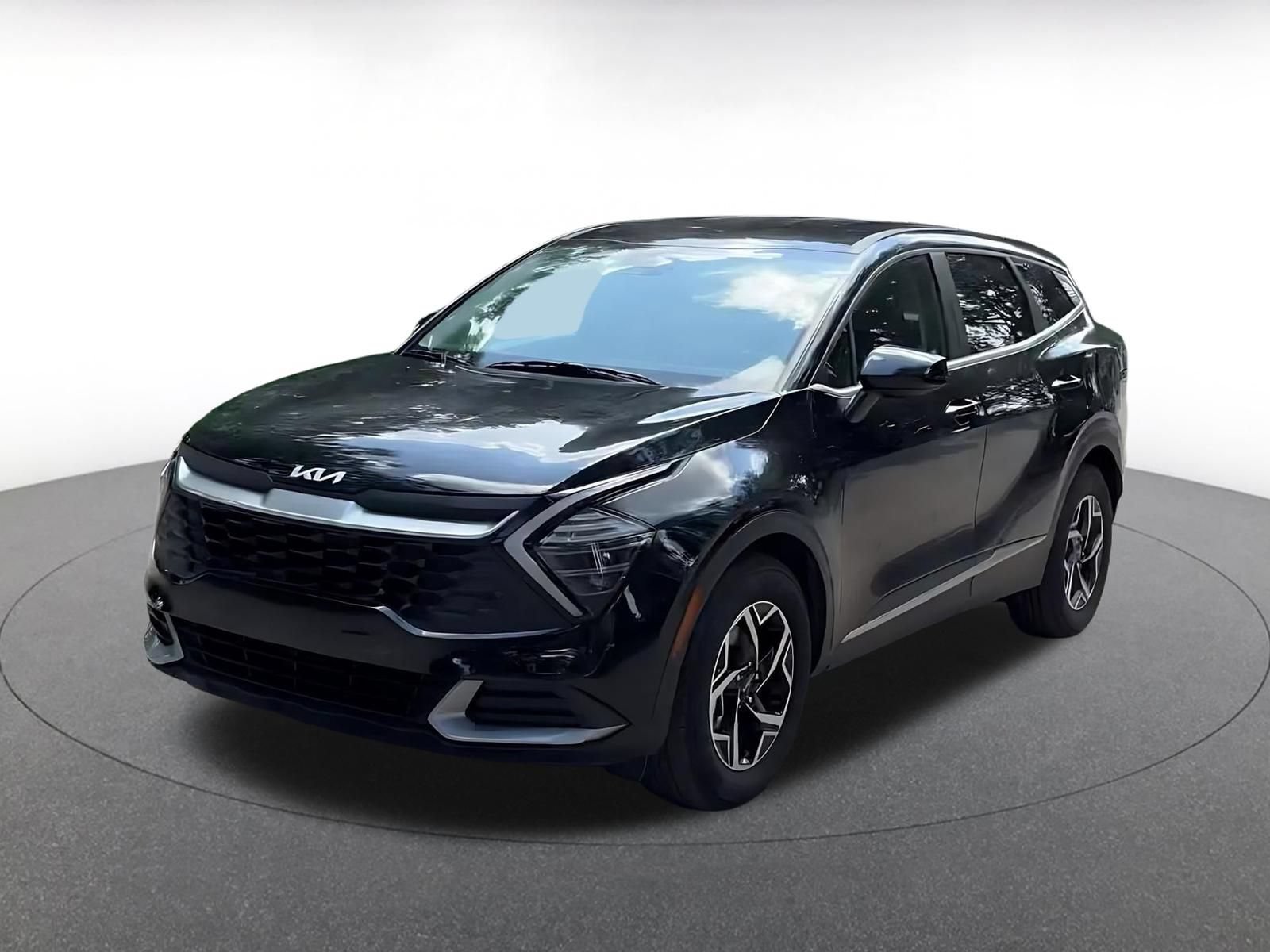 Used 2025 Kia Sportage LX FWD image 7