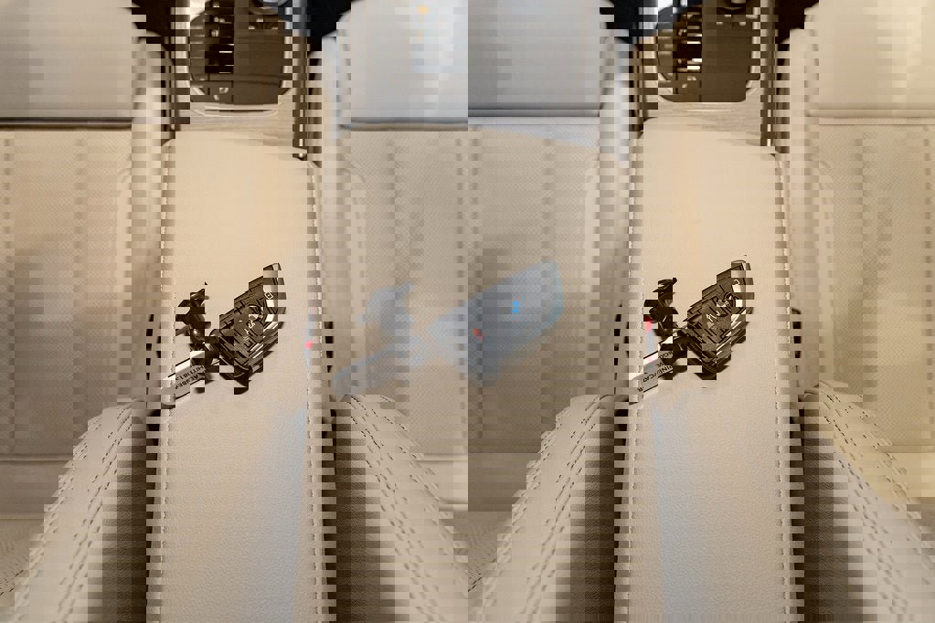 New 2026 BMW 330i xDrive Sedan w/ Convenience Package image 40