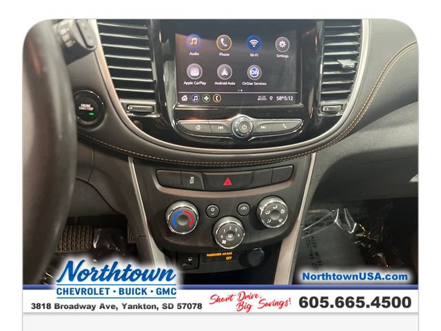 Used 2022 Chevrolet Trax LT w/ LT Convenience Package AWD/4WD image 18