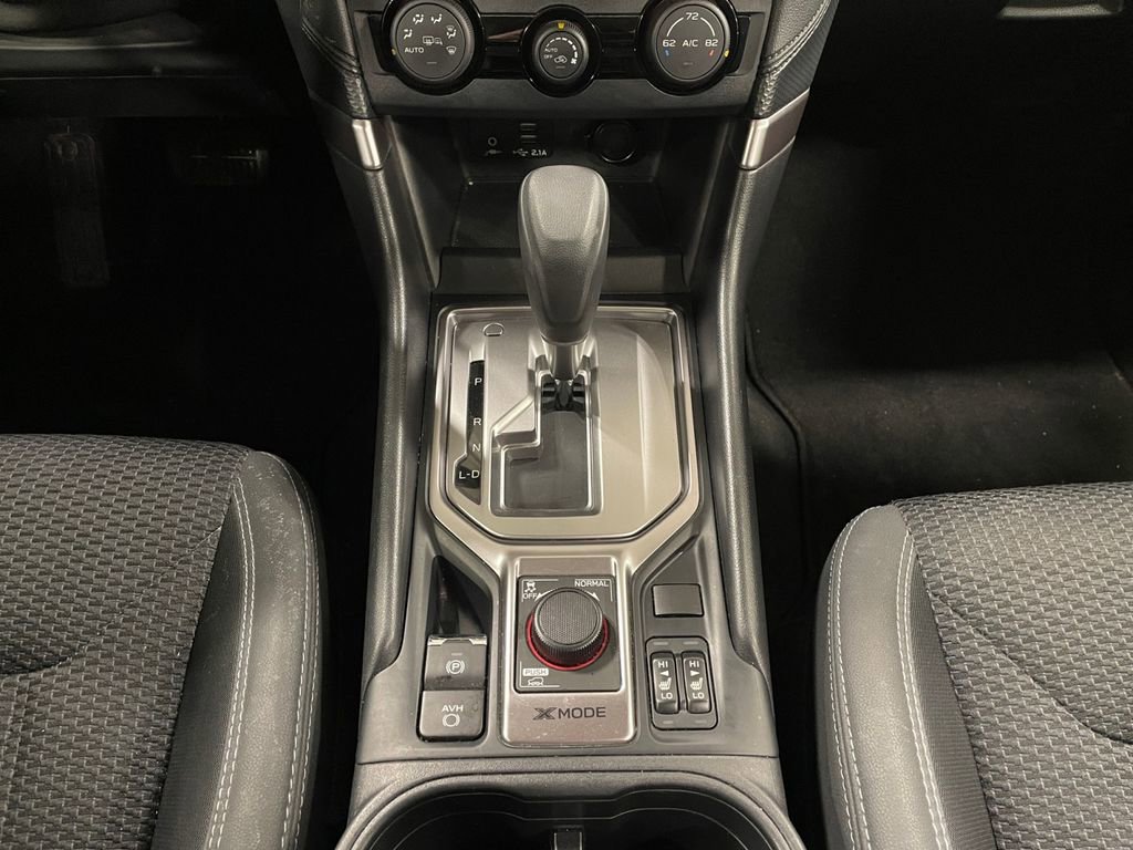 Used 2023 Subaru Forester Premium image 11