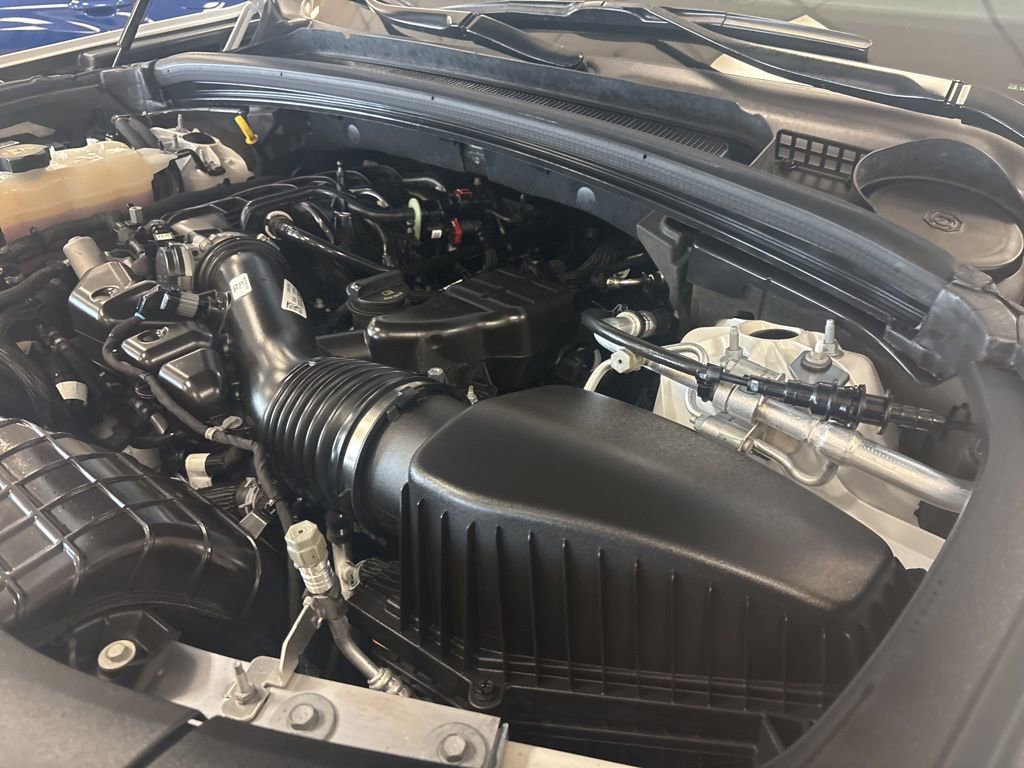 Used 2023 Jeep Grand Cherokee Altitude AWD/4WD image 36