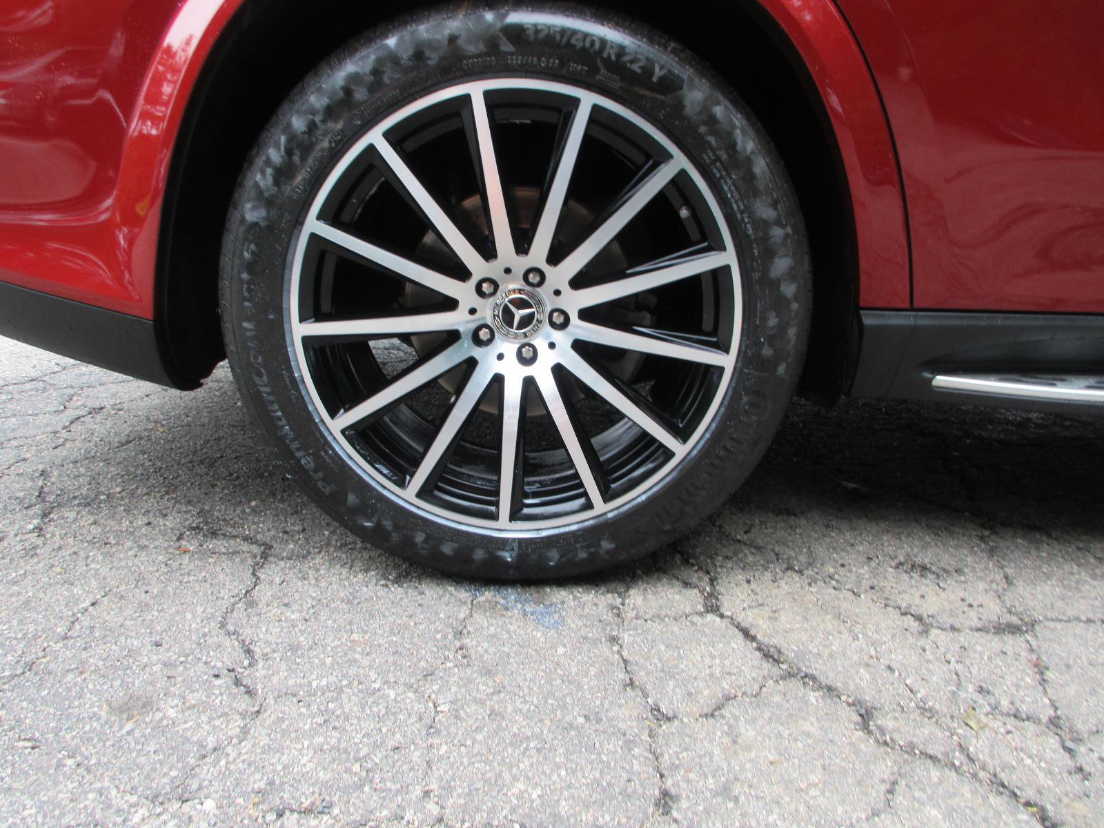 Used 2020 Mercedes-Benz GLS 580 4MATIC image 34