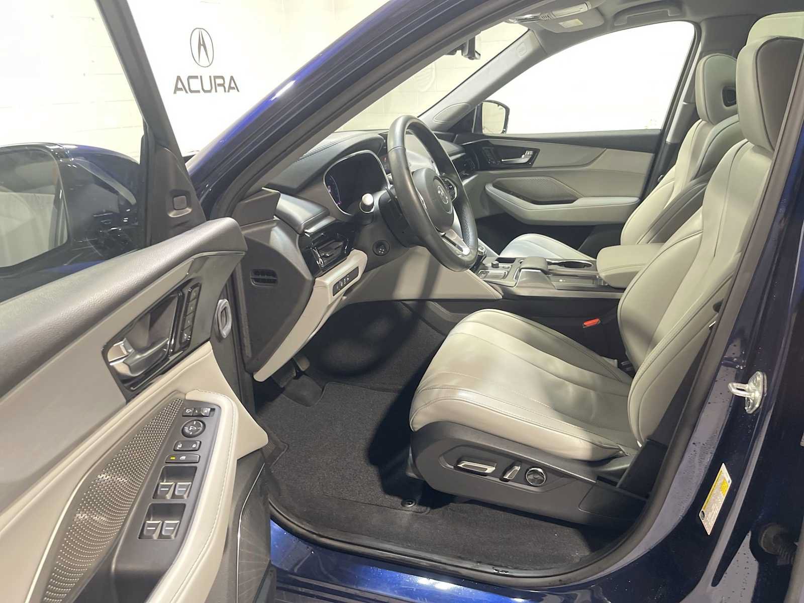 Certified 2024 Acura MDX w/ Technology Package AWD/4WD image 2
