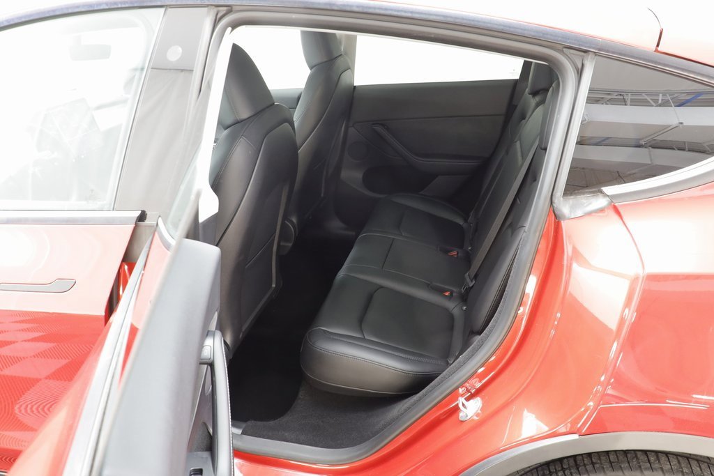 Used 2023 Tesla Model Y Long Range image 15