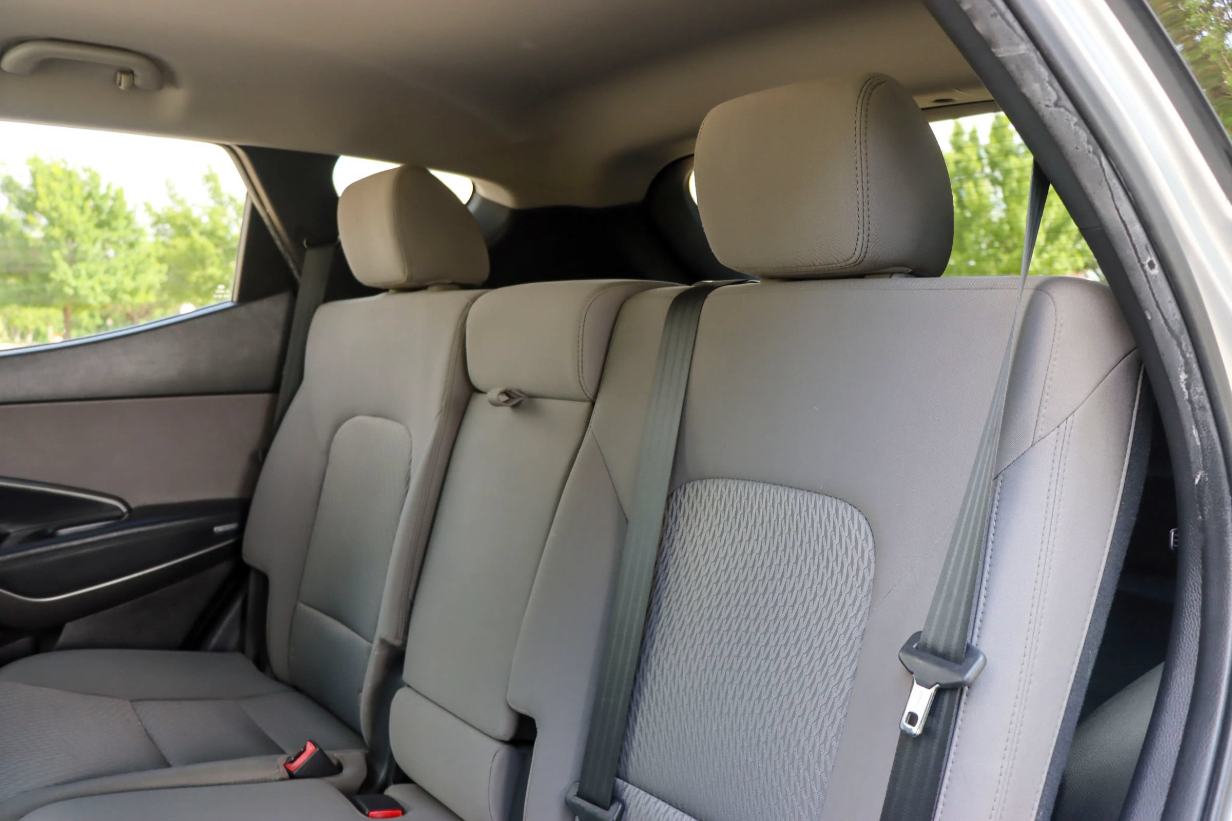 Used 2017 Hyundai Santa Fe Sport FWD image 16