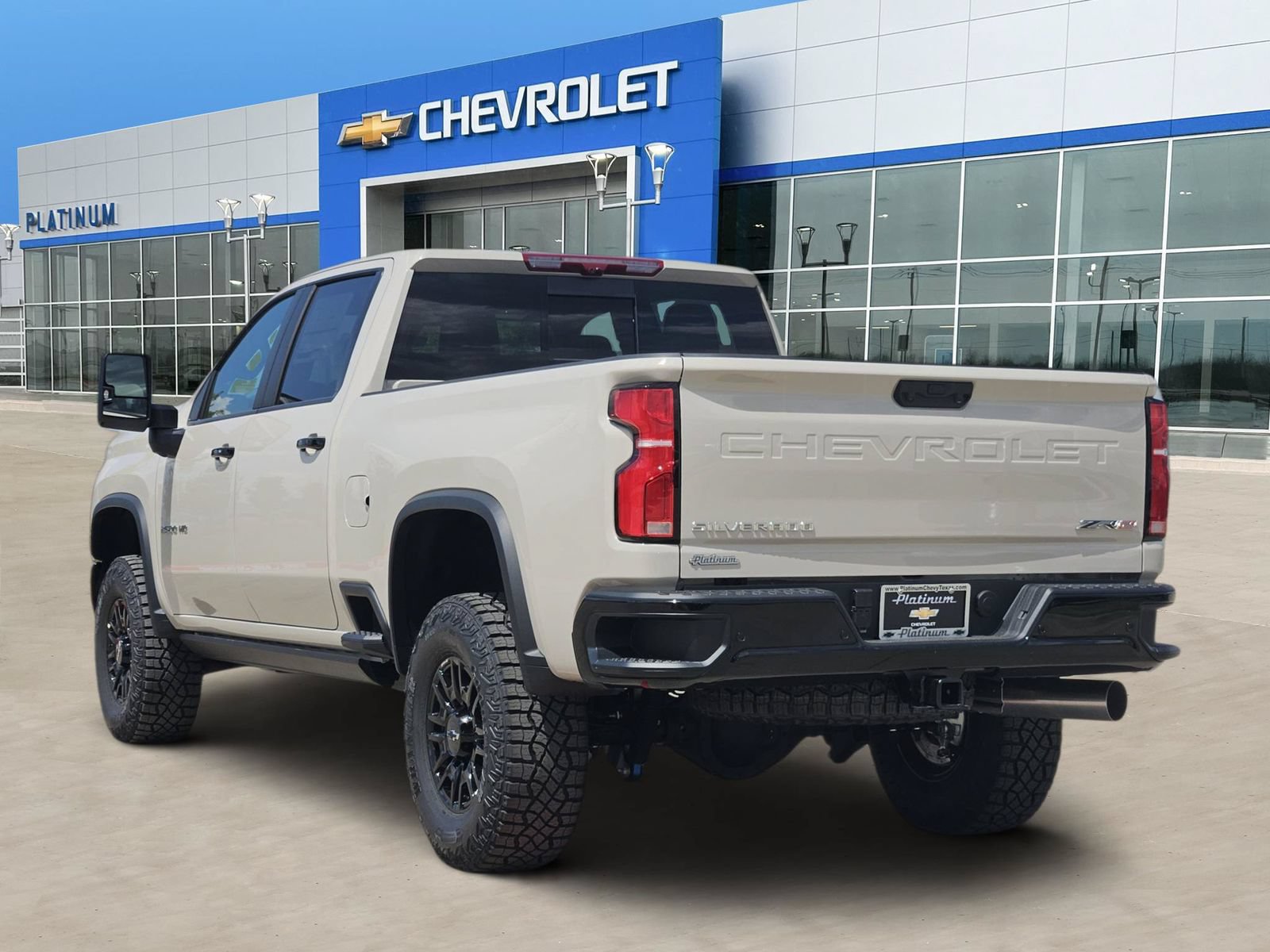 New 2026 Chevrolet Silverado 2500 ZR2 AWD/4WD image 4