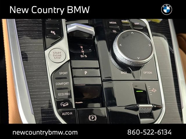 New 2027 BMW X7 xDrive40i w/ M Sport Package AWD/4WD image 19