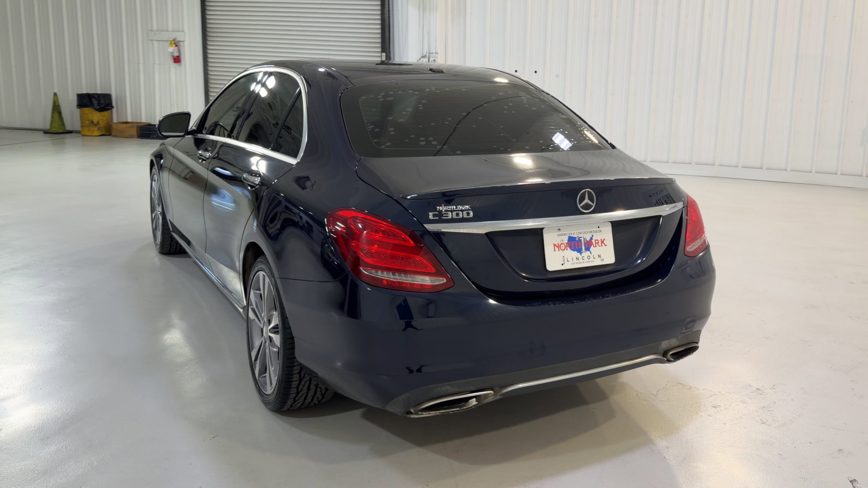 Used 2017 Mercedes-Benz C 300 Sedan image 8