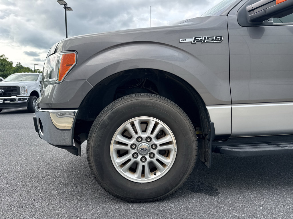 Used 2011 Ford F150 XLT w/ HD Payload Pkg AWD/4WD image 18