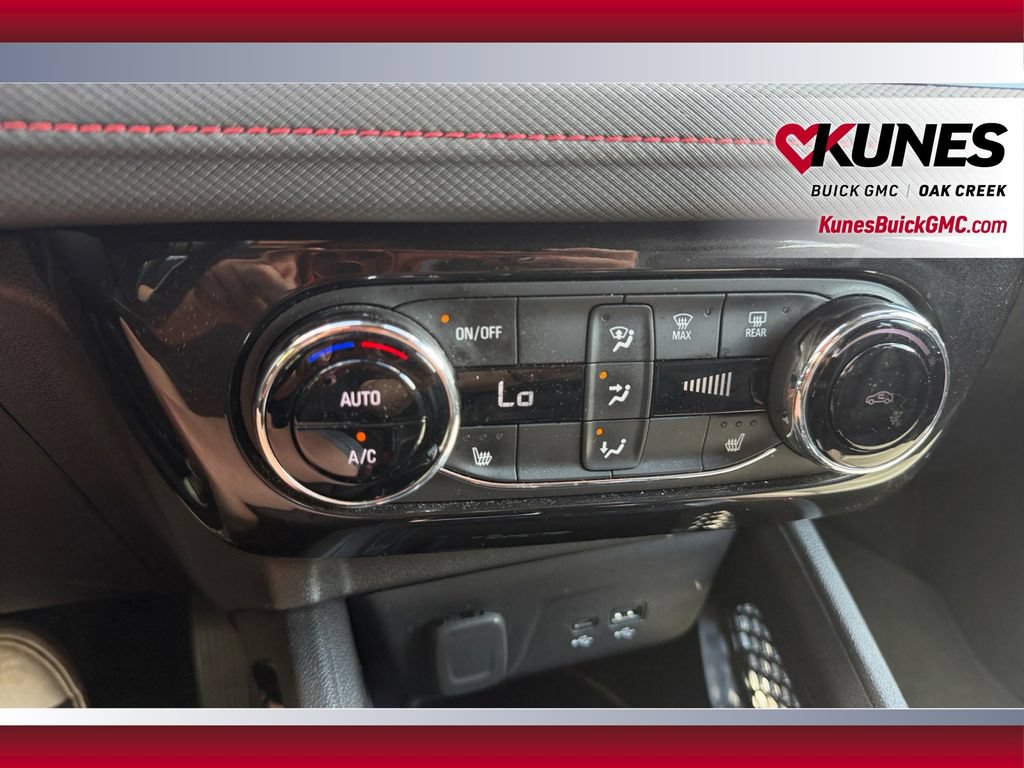 Used 2024 Chevrolet TrailBlazer RS w/ Convenience Package FWD image 28