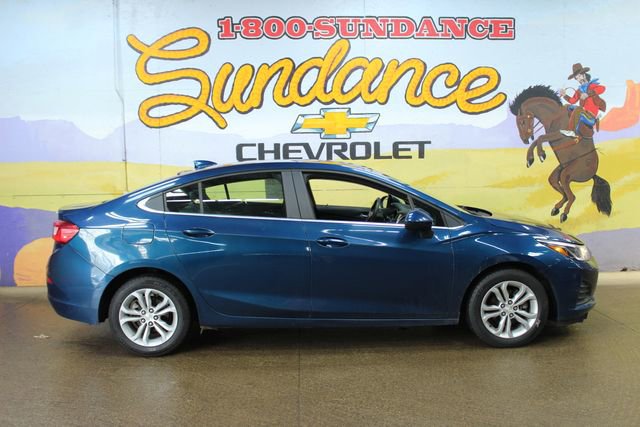 Used 2019 Chevrolet Cruze LT w/ LT True North Edition