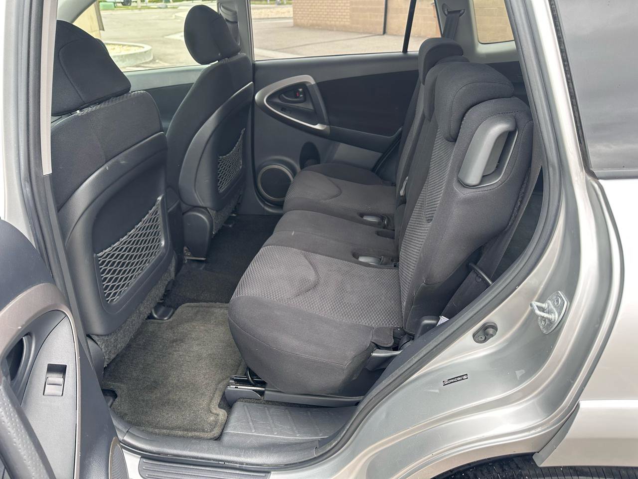 Used 2006 Toyota RAV4 Sport AWD/4WD image 3