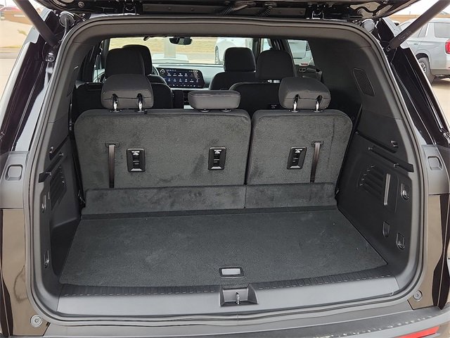 New 2026 Chevrolet Traverse LT w/ Driver Confidence Package image 8