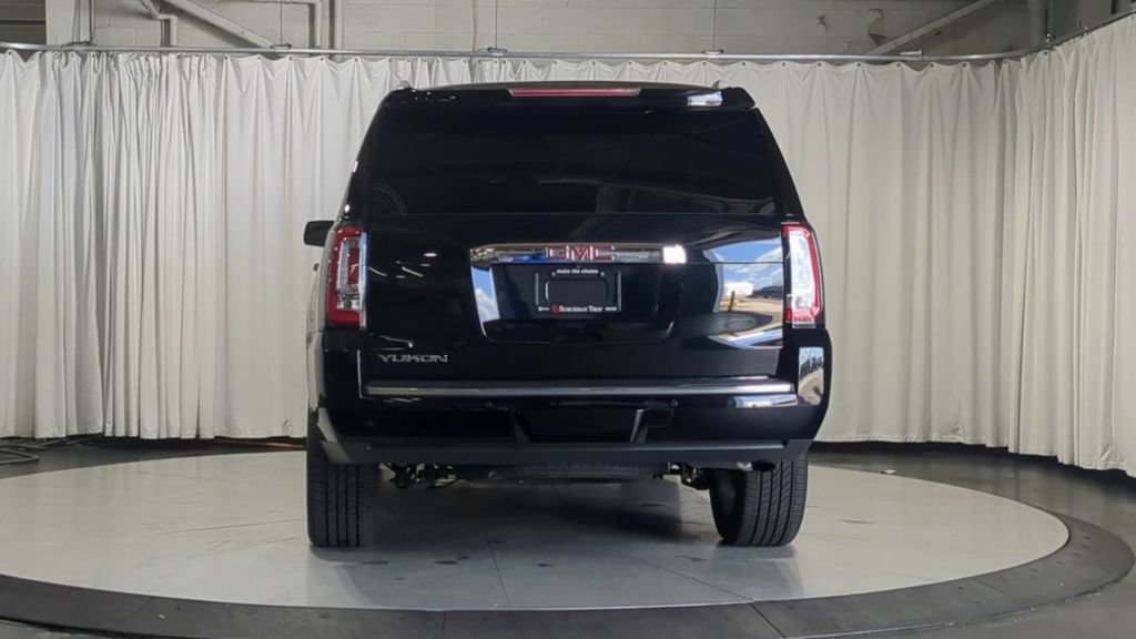 Used 2016 GMC Yukon Denali w/ Open Road Package AWD/4WD image 9