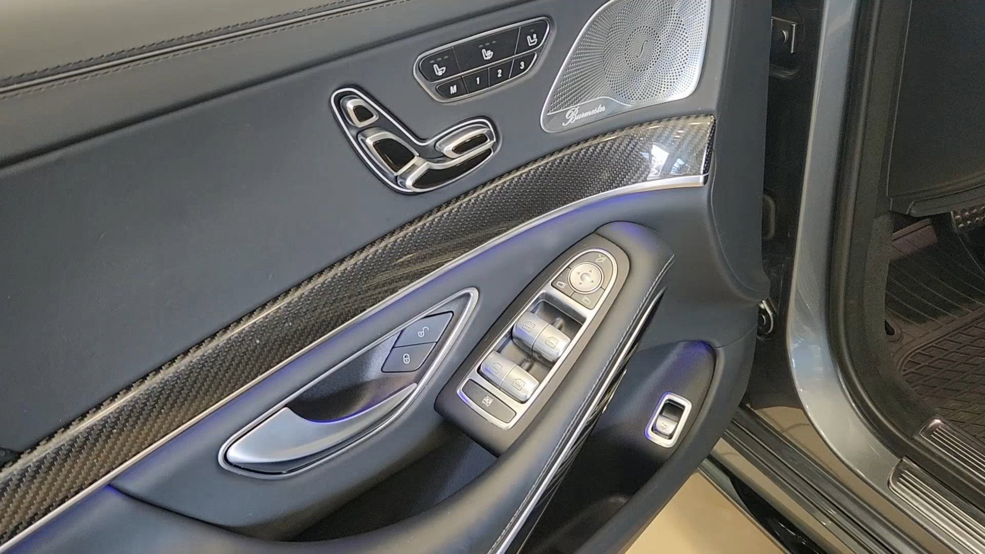 Used 2017 Mercedes-Benz S 63 AMG 4MATIC Sedan image 7