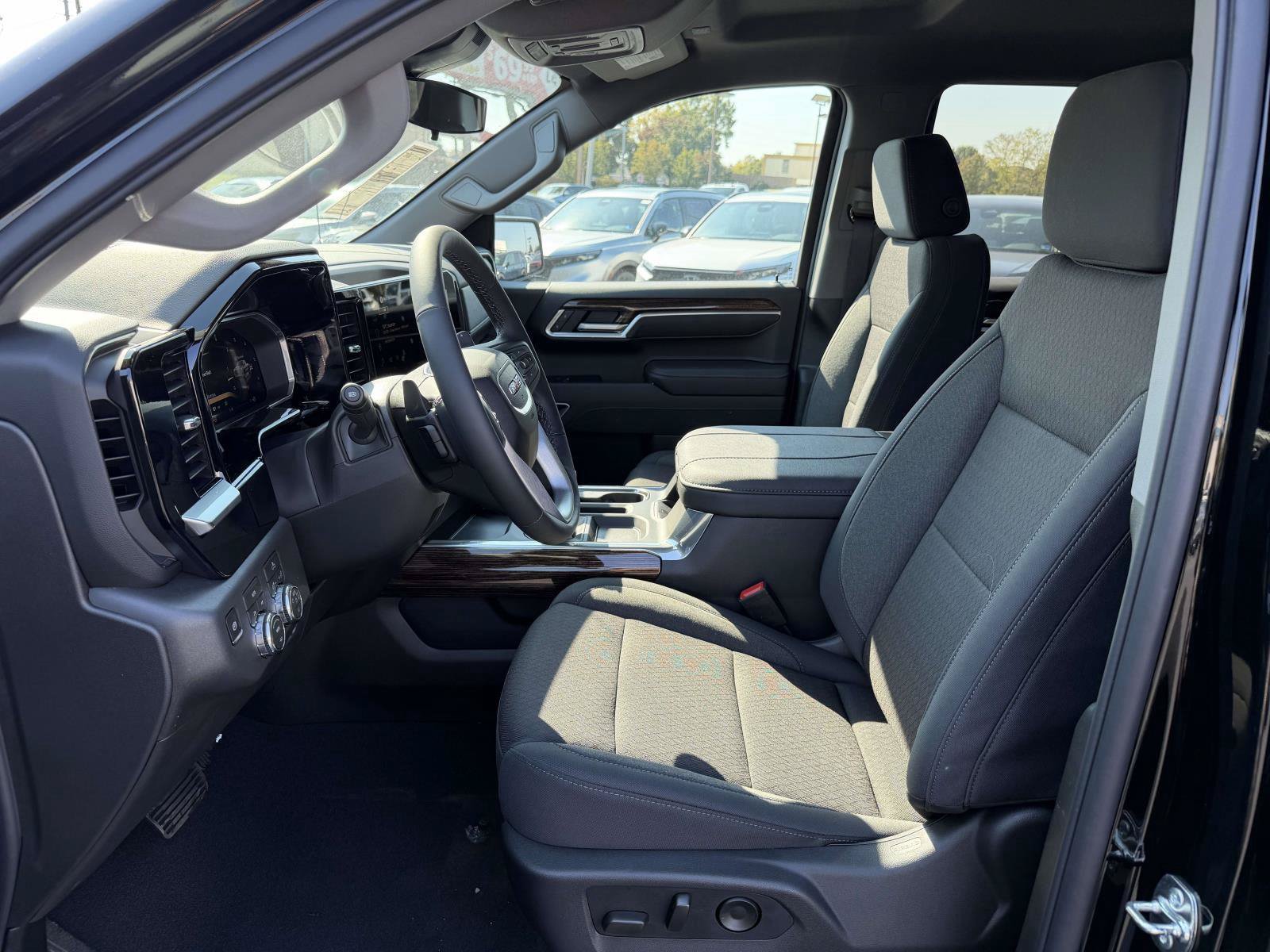 New 2026 GMC Sierra 1500 Elevation w/ Preferred Package AWD/4WD image 8