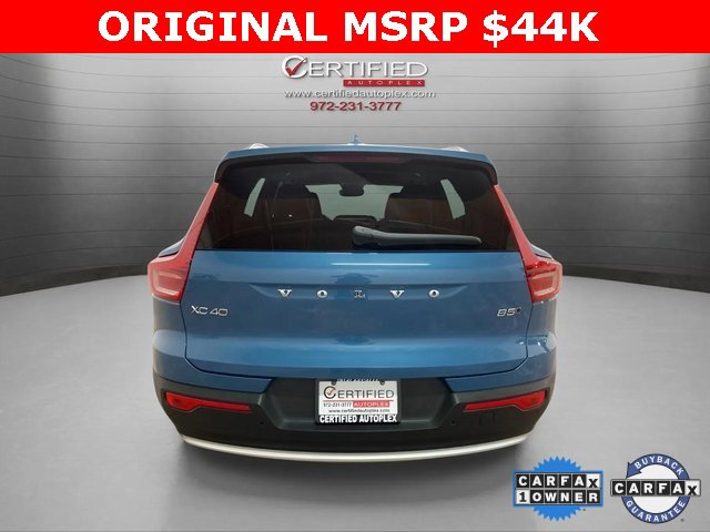 Used 2025 Volvo XC40 B5 Core image 5