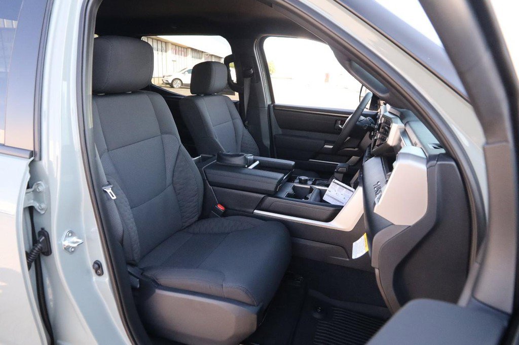 New 2026 Toyota Tundra SR5 image 26