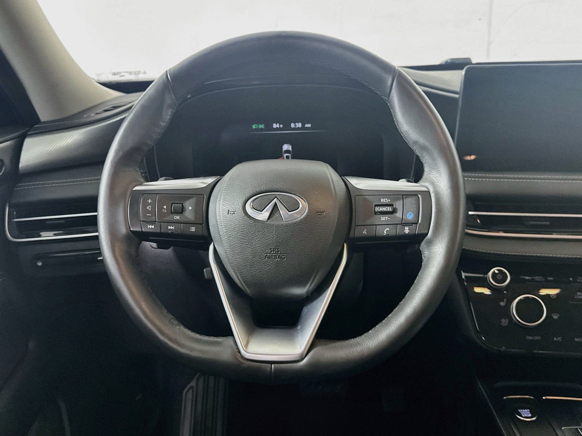Used 2023 INFINITI QX60 Luxe AWD/4WD image 18